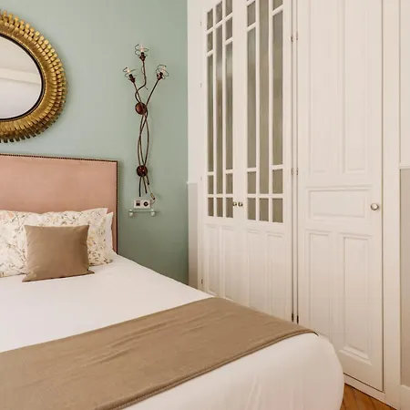 Madrid 1915 Private Suites Room photo